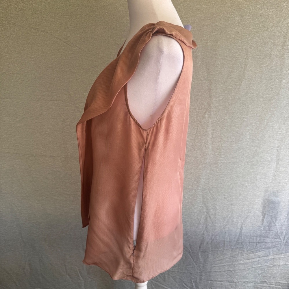 Vera Wang Lavender Label Silk Sleeveless Tie Neck Pleated Blouse Dusty Rose 10 - Picture 9 of 9